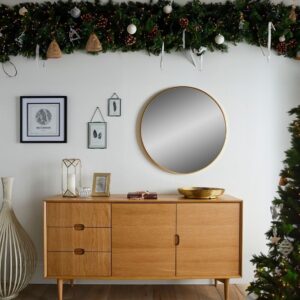 A festive Bexley Mirror